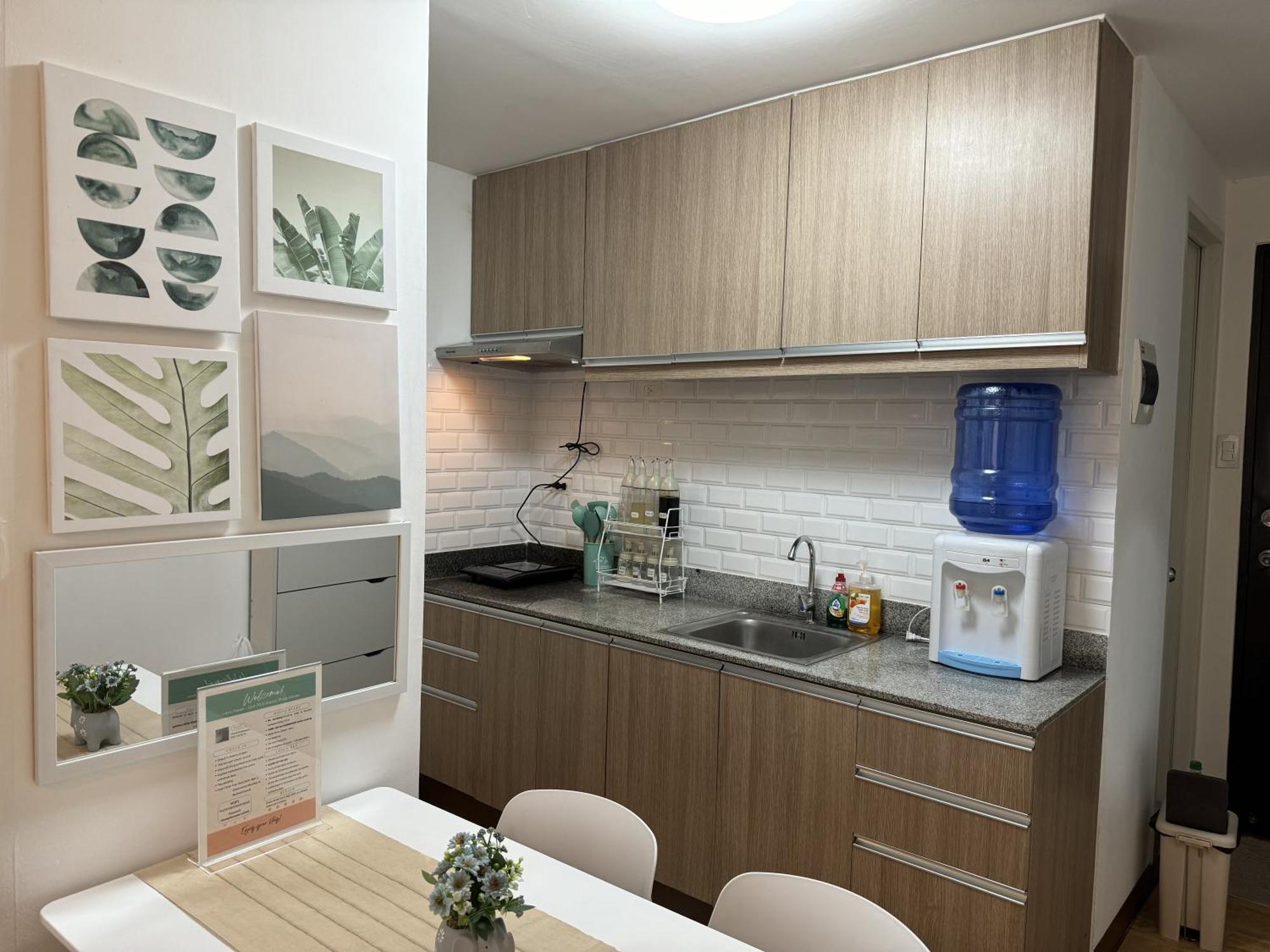 Apartment Lian's Haven At Arezzo Place
